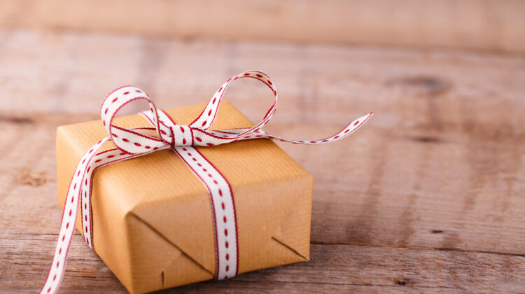 Kritik als Geschenk verstehen und annehmen (© Floydine / Fotolia)