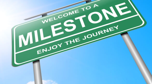 Willkommen zu einem Meilenstein - genießen Sie die Reise... (© creative soul / Fotolia)