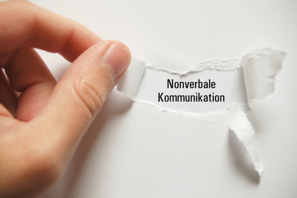 Nonverbale Kommunikation (© thingamajiggs / stock.adobe.com)